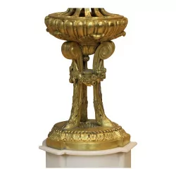 对雕刻镀金青铜路易十六砂锅，饰有……