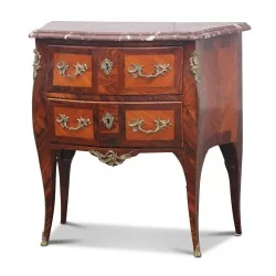 Commode Louis XV en bois de rose et bois de violette estampillée Jean Charles Ellaume