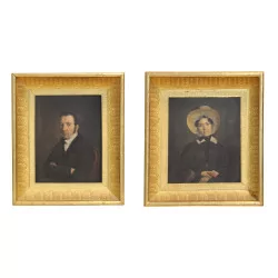 Paire de portraits huile sur bois avec cadres en papier mâché …