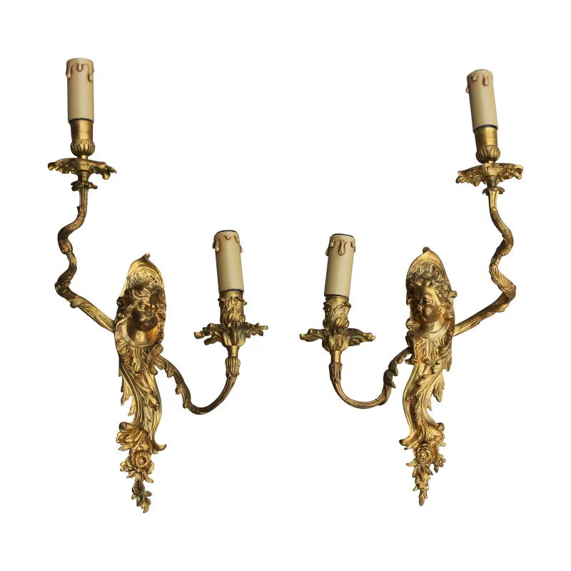 Пара бронзовых подсвечников в стиле Людовика XV с Путти. 2 фары. КОНЕЦ … - Moinat - Бра (настенные светильники)