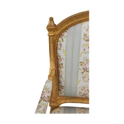 Paire de fauteuils Louis XVI en bois sculpté et doré à l'or …