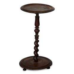 Louis XIII stand in walnut. 18th century.