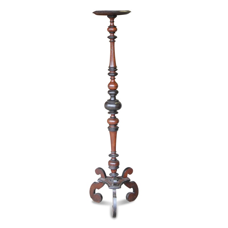 Louis XIII stand in walnut. 18th century. - Moinat - End tables, Bouillotte tables, Bedside tables, Pedestal tables Louis XIII stand in walnut. 18th century. - Moinat - End tables, Bouillotte tables, Bedside tables, Pedestal tables