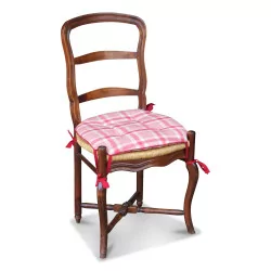 套 8 张 Louis XV 草编椅子，采用模制山毛榉木制成，带有……