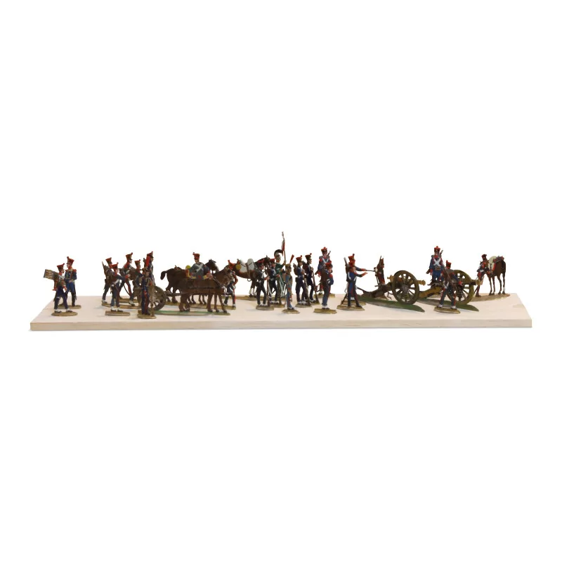 Plate of toy soldiers FIELD ARTILLERY IN COMBAT 2 … - Moinat - Decorating accessories