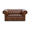 Chesterfield-Sofa aus cognacfarbenem Leder mit Used-Charme. … - Moinat - Sofas, Couchs