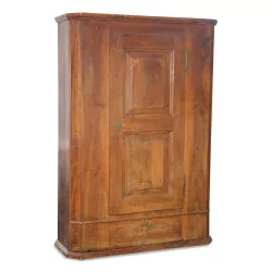 Bernese rustic cabinet in walnut with 1 door.