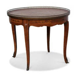 kleiner runder Tisch im Louis-XV-Stil