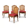 Set mit 4 Stühlen im Louis XV-Stil aus geformtem Nussbaum mit … - Moinat - Stühle