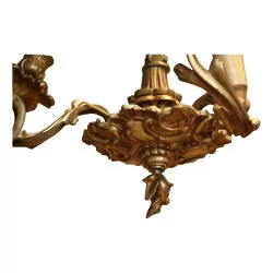 Kronleuchter aus vergoldeter Bronze im Louis XV-Stil mit 3 Lichtern.