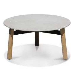 Tisch mit Keramikplatte