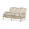 Louis-XV-Sofa aus gealtertem, weiß lackiertem Buchenholz … - Moinat - Sofas, Couchs