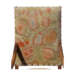 Louis XIII armchair in walnut
