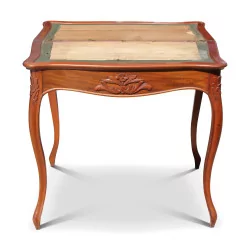 Napoleon III games table in speckled mahogany. Late 19th...
