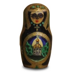 Une poupée russe