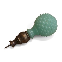 Decorative staircase pine ball in opaline. Around 1850