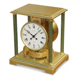 Eine „Jaeger-LeCoultre Atmos Vendôme“-Uhr