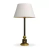 A stylized column lamp and white lampshade. - Moinat - Table lamps