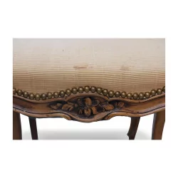 Louis XV footstool, in carved beech and covered with fabric...