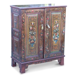 Armoire tibétaine en bois exotique