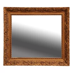 Un miroir , cadre dorée "Baroque"