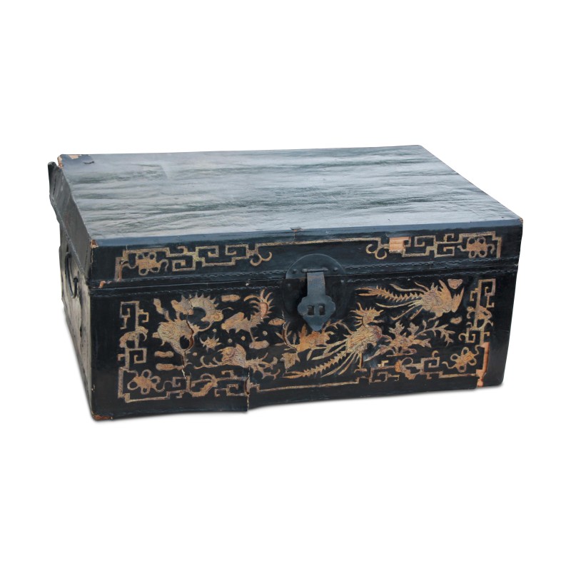 A \"Chinese\" trunk in black leather paper and wood - Moinat - Boxes, Urns, Vases A \"Chinese\" trunk in black leather paper and wood - Moinat - Boxes, Urns, Vases