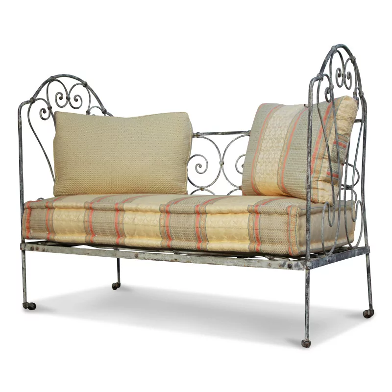 Wrought iron child’s bed converted into a sofa with a mattress and … - Moinat - Sofas
