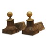 Pair of Directoire andirons with cast iron and bronze balls. - Moinat - Firedogs, Andirons