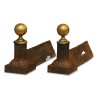 Pair of Directoire andirons in cast iron and bronze. - Moinat - Firedogs, Andirons
