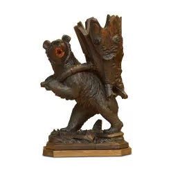 Skulptur Brienz «der Bär in der Haube»
