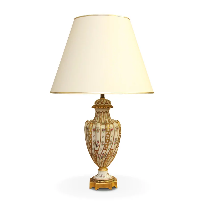 Lampe en porcelaine - Moinat - Lampes de table