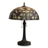 Lampe mit bronzenen Lichtern und Lampenschirm aus Tiffany-Glas. - Moinat - Tischlampen