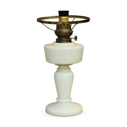 A white opaline lamp base.