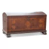 An inlaid wooden trunk. - Moinat - Buffet, Bars, Sideboards, Dressers, Chests, Enfilades
