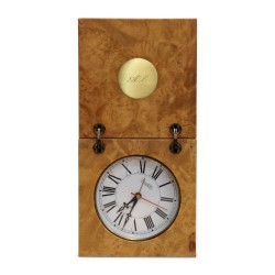 Une horloge de voyage "Timeton Quartz"en bois d’orbe