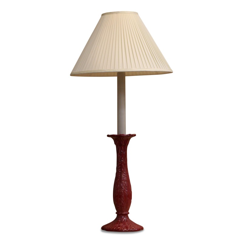 Une lampe piétement porcelaine rouge - Moinat - Lampes de table Une lampe piétement porcelaine rouge - Moinat - Lampes de table