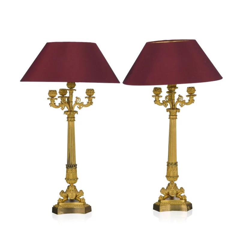 Paar neugotische Lampen aus vergoldeter Bronze - Moinat - Tischlampen