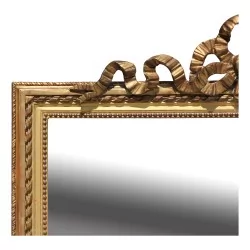 路易十六镜子，带模压丝带镀金框架