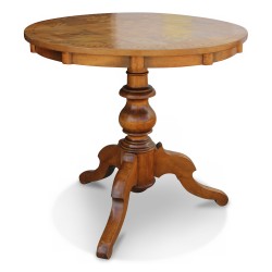 A Swiss Brienz games table