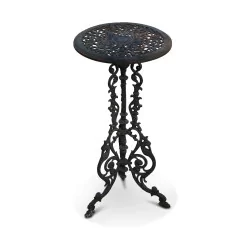 A cast iron Napoleon III style pedestal table