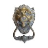 Un marteau de porte tête de lion - Moinat - Accessoires de décoration