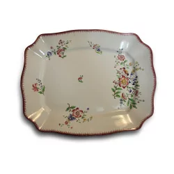 Un plat rectangle décor floral "Barbotine"