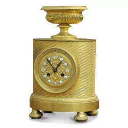 帝国风格的镀金青铜钟