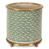 Un cache-pot vert en porcelaine avec motifs - Moinat - Salon des Lumières