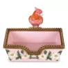 Empty pocket in pink porcelain and floral decoration - Moinat - Decorating accessories