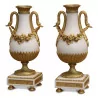 A pair of cassolettes in white and Carrara marble - Moinat - Candleholders, Candlesticks