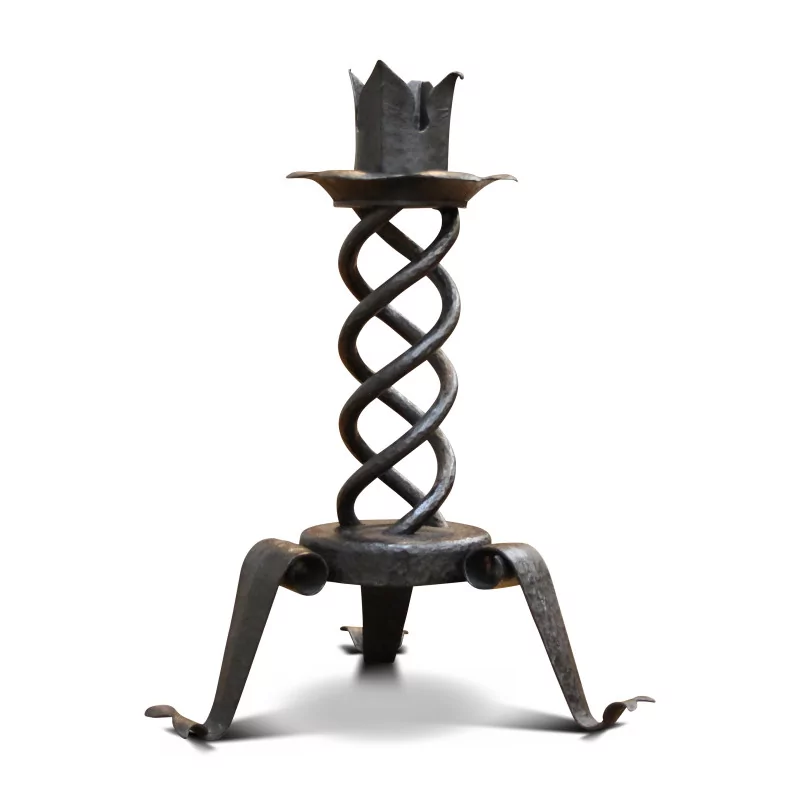 A tripod twisted wrought iron candlestick - Moinat - Candleholders, Candlesticks