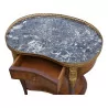 Une table rognon en bois de rose marquetée - Moinat - Bouts de canapé, Bouillottes, Chevets, Guéridons