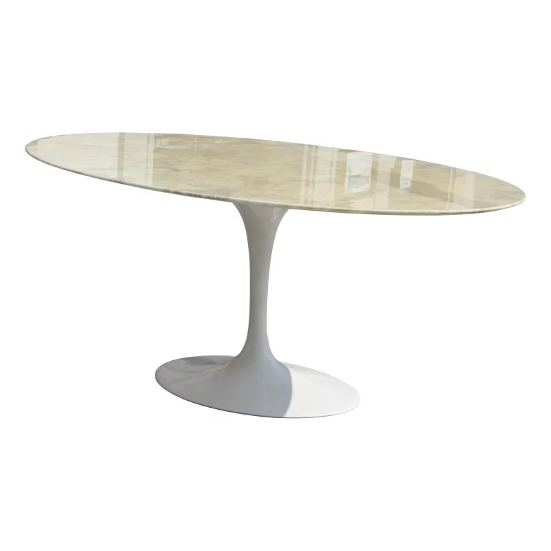 Стол «Ээро Сааринен» со столешницей из белого мрамора. - Moinat - Обеденные столы