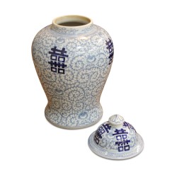 象牙色和蓝色瓷药罐